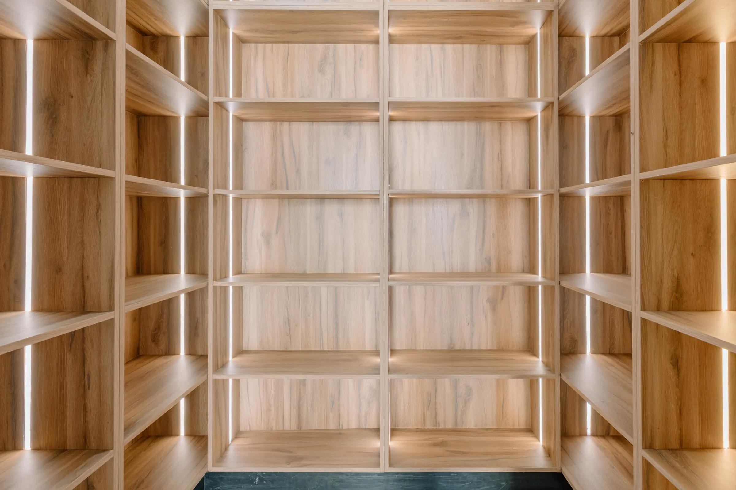 Editorial interior of Leloko Estate stair, Hartbeespoort — daylight photography by TimeSake Media